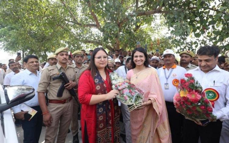 Balrampur Chini Mills organises Farmers Prosperity Fair, introduces farmers to latest technological advancements